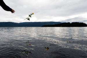 Norge har indviet nationalt mindemonument ved Utøya
