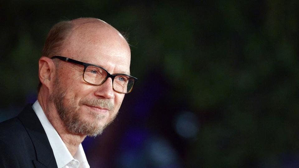 Den canadiske filminstruktør Paul Haggis på den røde løber under filmfestivalen i Rom i 2015. Haggis, der står bag oscarbelønnede film som "Crash"og "Million Dollar Baby", er blevet anholdt i Italien på mistanke om at have tvunget en kvinde til seksuelt samkvem. (Arkivfoto) <i>Tiziana Fabi/Ritzau Scanpix</i>