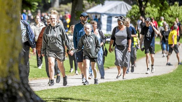 Omkring 1.000 personer deltog i Stafet for Livet i Brønderslev. Foto: Allan Mortensen <i>Allan Mortensen</i>