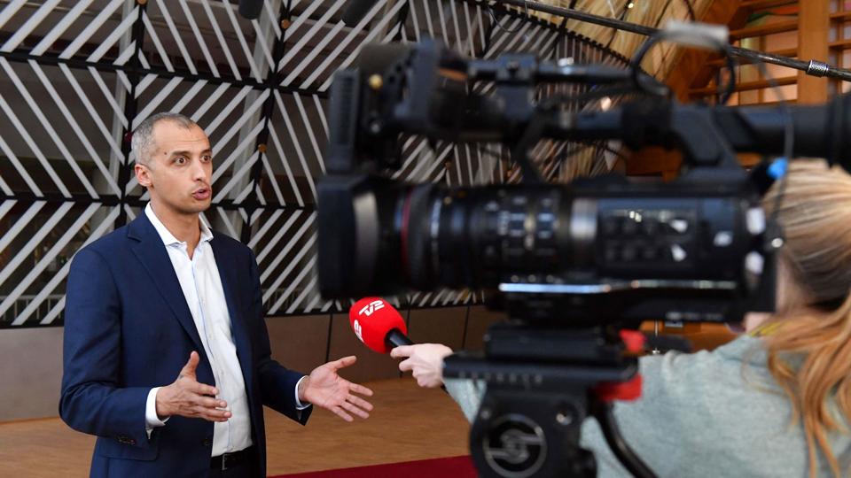 - Vi vil gerne styrke samarbejdet med spansk politi, for eksempel ved at danske betjente kan deltage i efterforskning på Solkysten mod nogle af de højt profilerede kriminelle, siger han. <i>John Thys/Ritzau Scanpix</i>