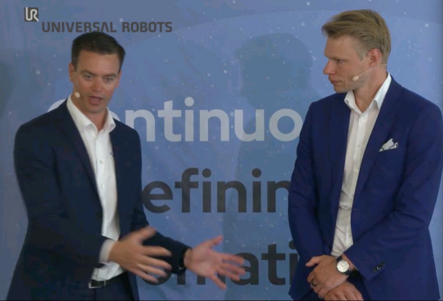 Anders Beck (tv.), udviklingsdirektør, og Kim Povlsen, adm. direktør, præsenterede i dag Universal Robots nye robot UR20 på Automatica-messen i München.