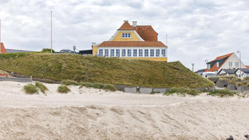 Restauranten Villa Vest ligger i Lønstrup med udsigt ud over Vesterhavet. <i>Foto: Bo Lehm</i>