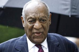 Nævninge kender Cosby ansvarlig for overgreb i Playboy Mansion