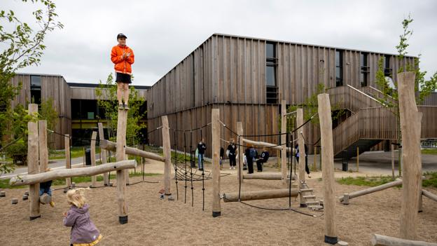 Byggeriet af skolen lige ved siden af Idrætscenter Vendsyssel skal bygge bro til foreningsliv og bevægelse <i>Foto: Martél Andersen</i>