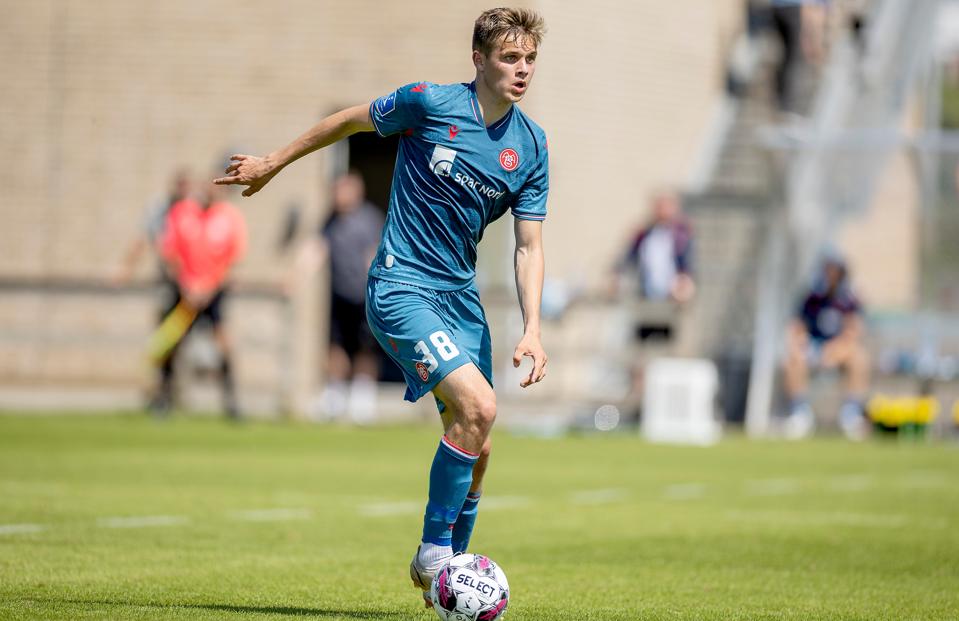 Oliver Ross får chancen fra start i tirsdagens testkamp. <i>Arkivfoto: Lars Pauli</i>
