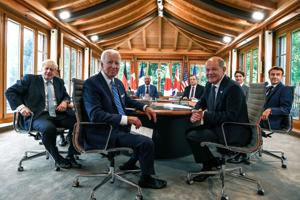 G7-ledere laver sjov med macho-Putin