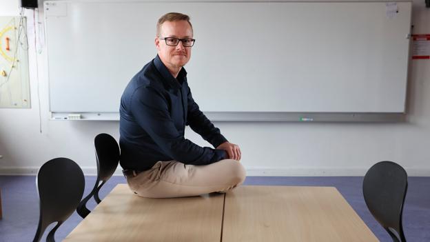Christian Filholm Nielsen følte sig hjemme i det øjeblik, han trådte ind i skolegården i Ingstrup. <i>Foto: Bente Poder</i>