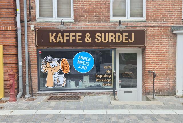 Surdejsbageren åbner efter 1. juli ny butik her på adressen Budolfi Plads 7 kld. Foto: Jakob Kanne Bjerregaard