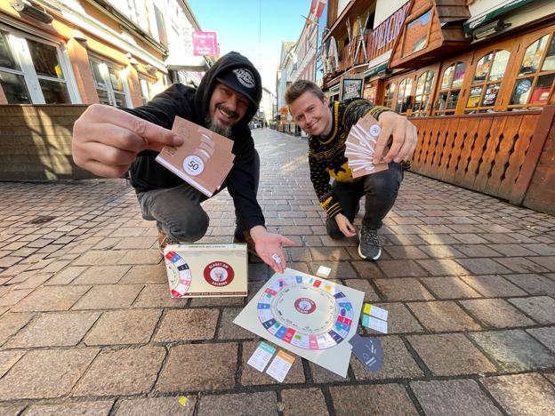 2. oplag af det populære spil for aalborgensere, der bare ELSKER Aalborg er endelig klar. Foto: Sune Frantsen