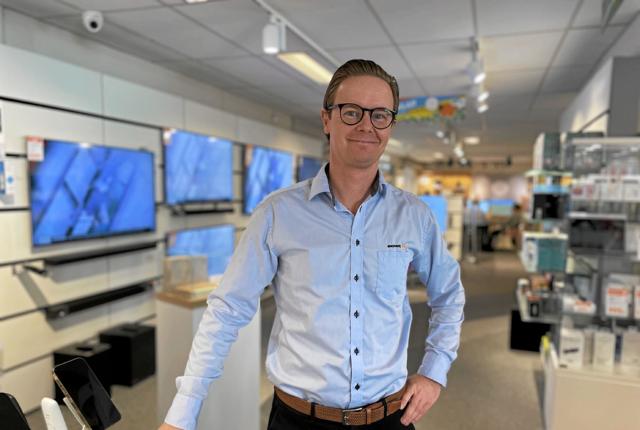 Anders Drejer, butikschef hos Expert i Hobro. Foto: Jesper Bøss