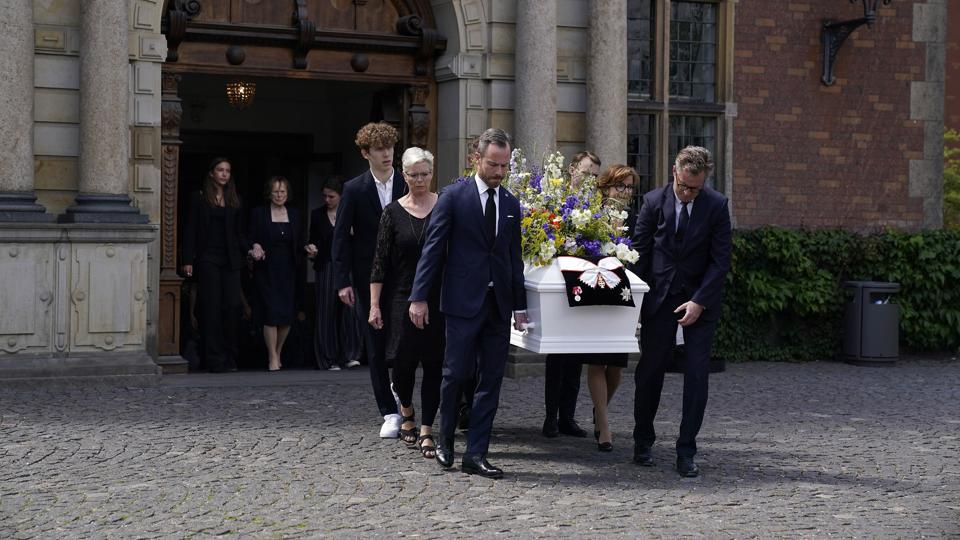 Uffe Ellemann-Jensens bisættelse fandt tirsdag sted i Holmens Kirke. <i>Ida Marie Odgaard/Ritzau Scanpix</i>