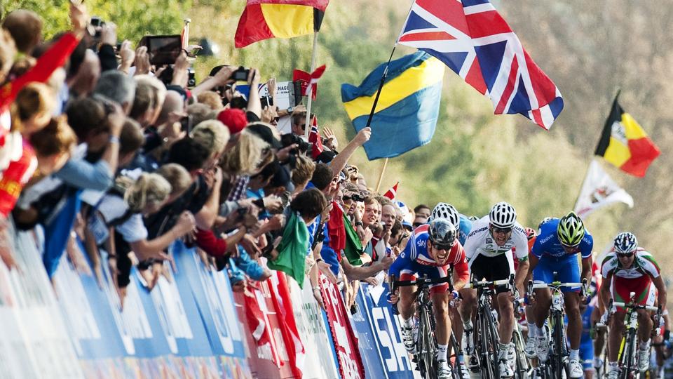 Britiske Mark Cavendish vandt VM-landevejsløbet i 2011. Dengang blev VM afholdt i Danmark. Måske kan VM komme tilbage til de danske landeveje i 2029. <i>Jonathan Nackstrand/Ritzau Scanpix</i>