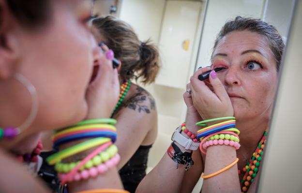 Nummeret "Boys" af italienske Sabrina er en af Tina Kobbergaards favoritter. "Magi i luften" er blandt de danske favoritter. <i>Foto: Martin Damgård</i>
