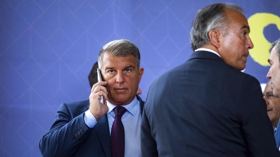 Salget af 10 procent af FC Barcelonas tv-indtægter er "økonomiske løftestænger" for klubbens økonomi, fortæller klubpræsident Joan Laporta. <i>Kike Rincón/Ritzau Scanpix</i>