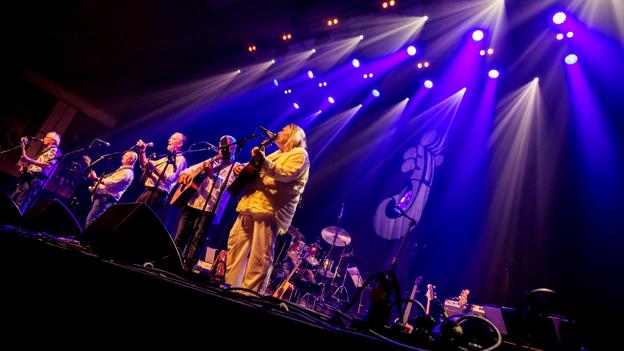 Høwisingerknaben fik lov at starte den stemningsfulde musikalske aften ned ad memory lane. <i>Foto: Martin Damgård</i>