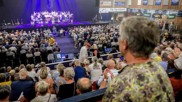 Torsdag aften var der fuldt hus i Skagen Kultur- og Fritidscenter, hvor der var Skawboaften anledning af jubilæet. <i>Foto: Martin Damgård</i>