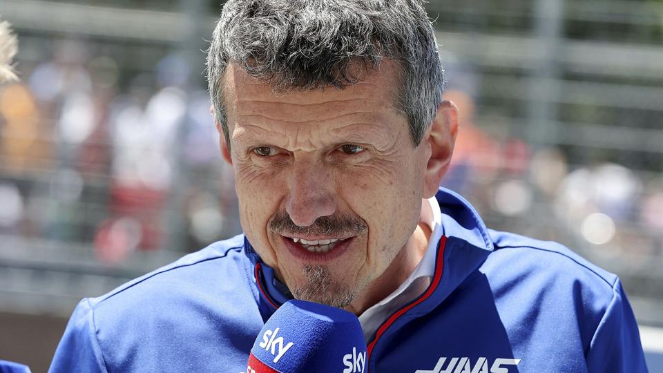 Teamchef i Haas Günther Steiner er overbevist om, at der er bedre tider på vej, men det kræver, at holdet genfinder selvtilliden. <i>Hasan Bratic/Ritzau Scanpix</i>