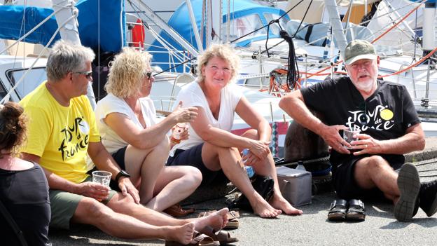 Skagen er fyldt med glade mennesker og masser af musik over alt. Der er festival hele weekenden, og festen er tilbage for fuld styrke. Og et andet sted i landet er der cykelløb. <i>Foto: Claus Søndberg</i>