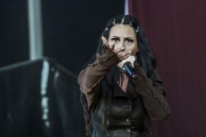 Rapkæftede Tessa lukker Roskilde Festival med et brag