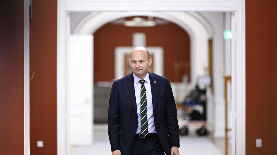 Findes der nogen, som ikke forventede valg i september, spørger Det Konservative Folkepartis formand, Søren Pape Poulsen, efter at De Radikale har meldt ud, at de ikke bakker op om en advokatvurdering af Minkkommissionens beretning. I stedet vil partiet have et hurtigt valg. <i>Philip Davali/Ritzau Scanpix</i>