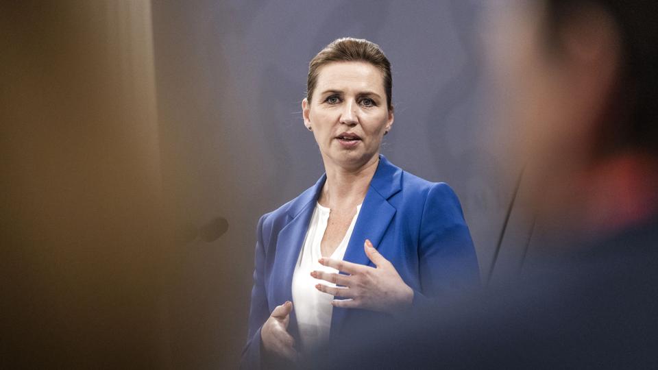 Statsminister Mette Frederiksen holdt pressemøde i Statsministeriet dagen efter minkkommissionens konklusioner. Hun slog flere gange fast, at hun ikke har tænkt sig at træde tilbage. Det synes hun ikke, der er belæg for. <i>Olafur Steinar Rye Gestsson/Ritzau Scanpix</i>