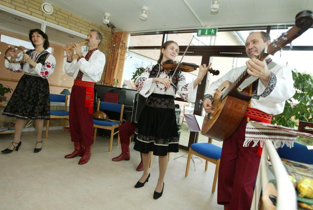 Det ukrainske orkester Dyvohray spiller lørdag 16. på Feriecenter Slettestrand.Arkivfoto: Martin Damgård