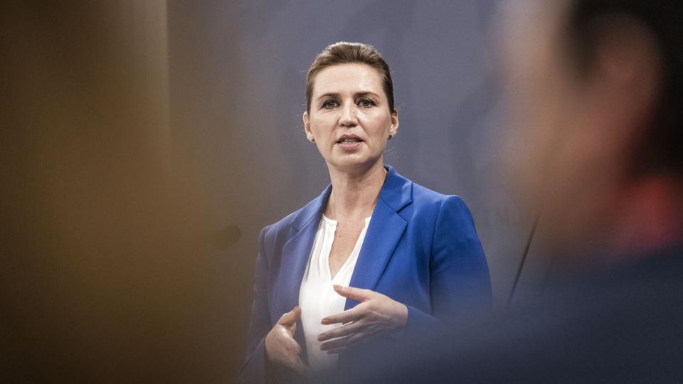 Statsminister Mette Frederiksen holder pressemøde i Statsministeriet dagen efter Minkkommissionens beretning. <i>ãlafur Steinar Rye Gestsson/Ritzau Scanpix</i>