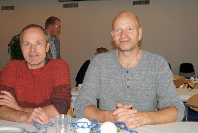 Lars Verner Nielsen og Simon Valentinussen var blandt gratulanterne.