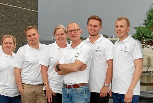 Morten Klæstrup og medarbejderne på Seafood Sales cykler derud af og rammer efter alt at dømme Moskva inden 15. juli.