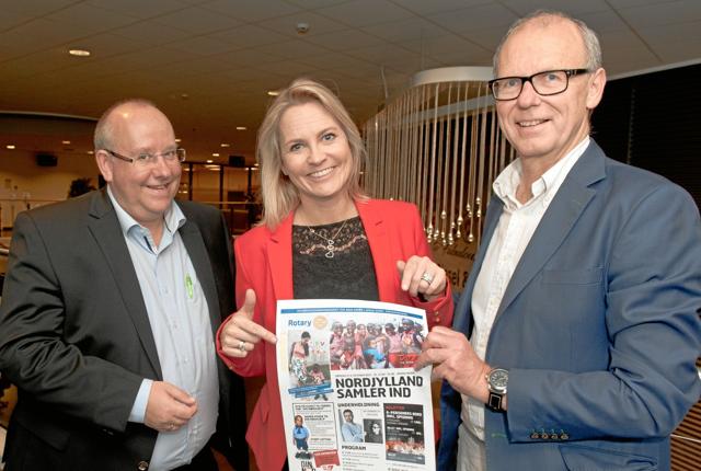 Fra venstre sparekassedirektør Torben Madsen, direktør Camilla Frost og direktør Per Malmberg er enige om, at det er en god sag. Mange frivillige kræfter er lagt i forberedelserne.Privatfoto