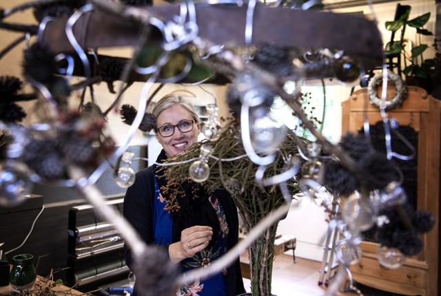 Karina Storm har netop åbnet byStorm, hvor man kan købe loppefund og forskellige dekorationer, hun selv har lavet i materialer, hun finder i naturen. <i>Laura Guldhammer</i>