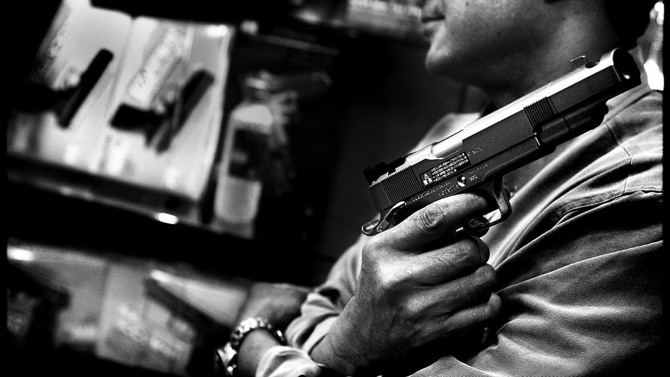 En softgun er et våben, der skyder med plastikkugler. En softgun findes både som pistol og gevær. (Arkivfoto). <i>Linda Kastrup/Ritzau Scanpix</i>