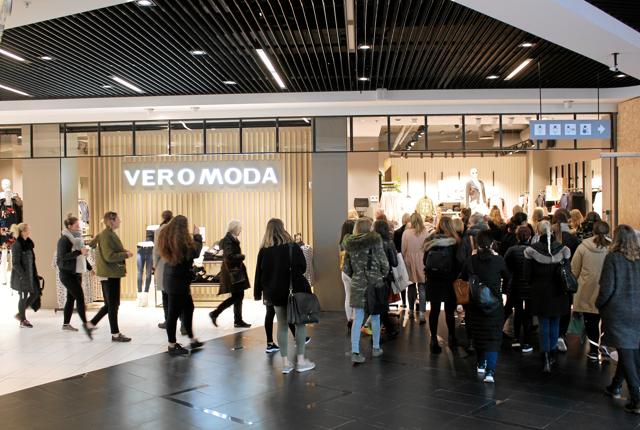 21. juni er Vero Moda i Friis Shoppingcenter er klar til at slå dørene op med et nyt butikskoncept. Privatfoto