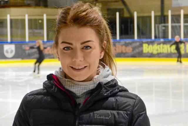 Frederikshavn Skøjteforening har netop fået den kun 28-årige træner, Kristín Helga Hafbórsdóttir fra Island med i klubben.