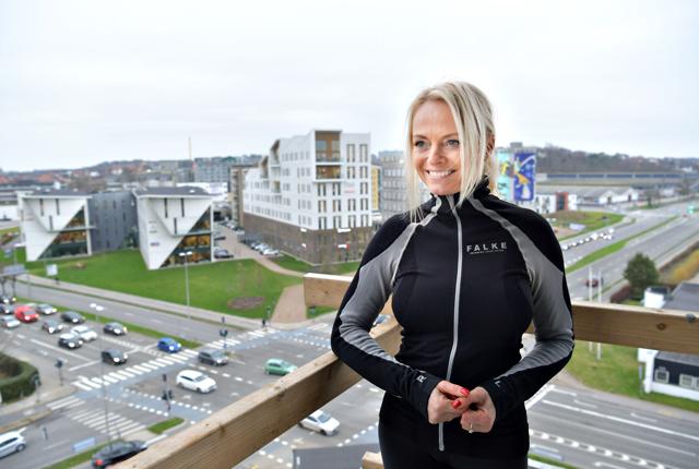 Mette Randorff på toppen af Boxits nye bygning. Hun er kvinden bag en workshop, der skal få pulsen op og give et mentalt boost. Foto: Claus Søndberg