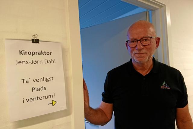 Jens-Jørn Dahl har åbent to dage om ugen i sin klinik på Ringvejen i Nykøbing.