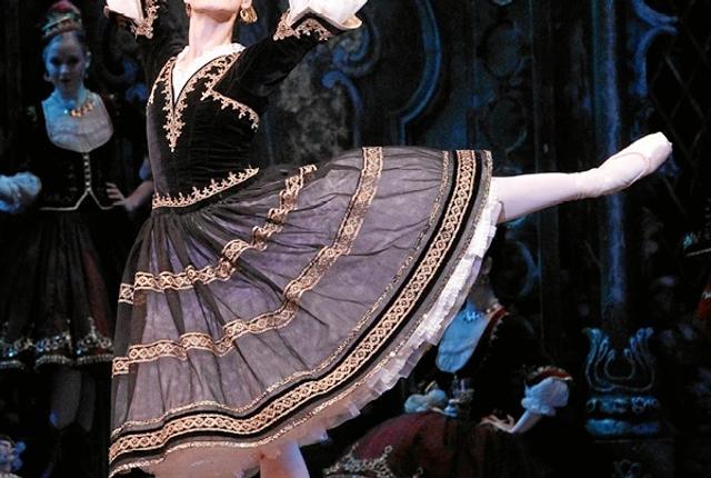 The Australian Ballet inviterer tilskuerne indenfor til en unik verden af smukke kostumer, indviklede affærer og fantastisk optræden - alt sammen i Kino i Fjerritslev. Privatfoto