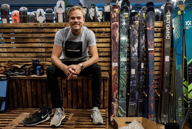 Efter fire sæsoner som skibums var Christoffer Vorre solgt. I dag har han verdens største firma, der uddanner skiinstruktører.