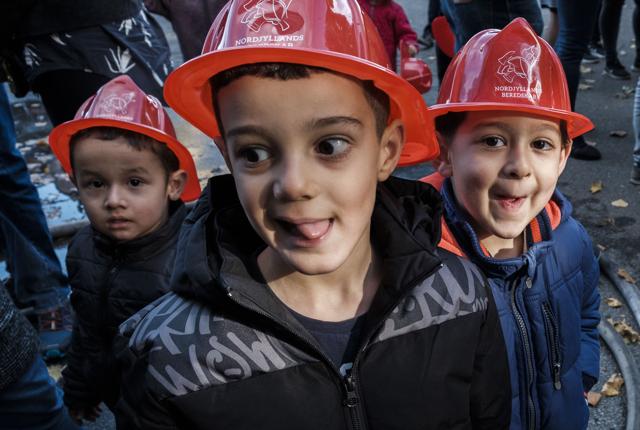Åbent hus på brandstationen er bare en af de sjove aktiviteter, du kan lave med børn i den kommende uge. Arkivfoto: Lasse Sand