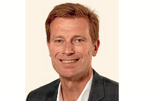 Resultatet i undersøgelsen glæder Nordjyske Banks områdedirektør i Hjørring, Henrik Aaen.