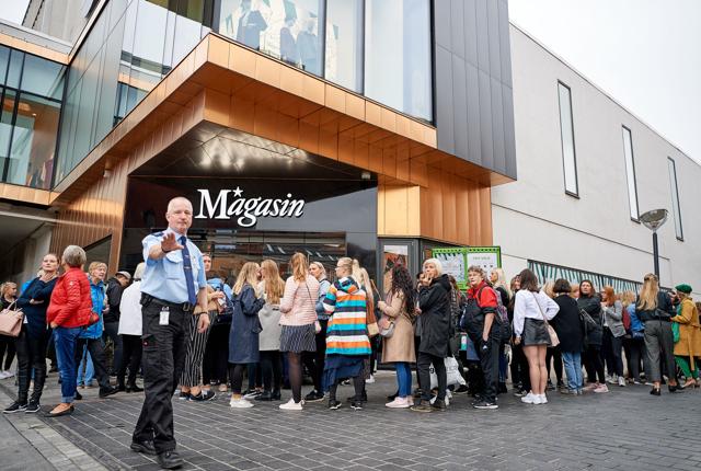 Mange mødte op, da Magasin åbnede i Aalborg - nu er det et år siden. Arkivfoto: Henrik Bo