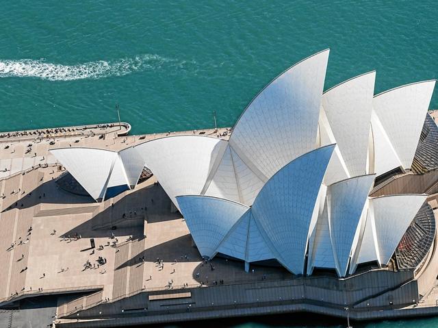 Operahuset i Sydney er et af det 20. århundredes berømteste bygninger.