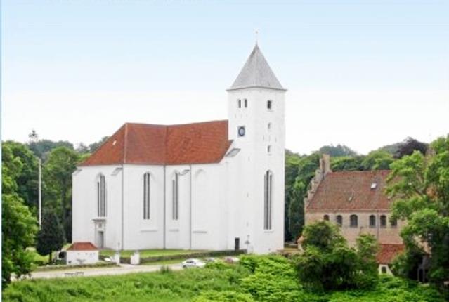 Hans Krongaard Kristensen har skrevet en ny bog om Mariager Kloster. Privatfoto