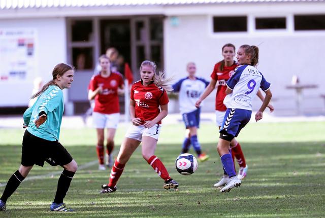 Damerne fra Holtet IF i Jyllandsserien vandt søndag 3-0 hjemme mod Aalborg KFUM. Foto: Allan Mortensen