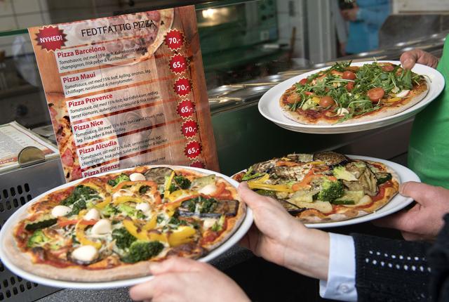 Der er otte forskellige slags at vælge imellem hos Yones Grill & Pizza, hvis du er sulten efter en fedtfattig pizza.