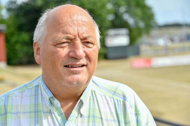Per Skovbo står fortsat i spidsen for "Kontor & Papir" i Hjørring - men en konkurrent forsøgte for nylig at vippe ham af pinden. <i>Arkivfoto: Kim Dahl Hansen</i>