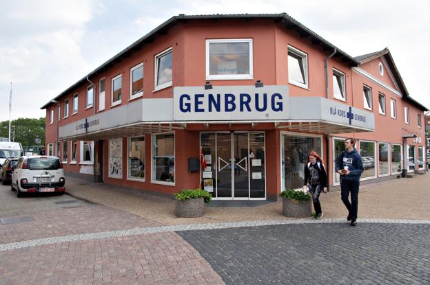 Onsdag 27. maj kunne Blå Kors endelig slå dørene op til den længe ventede genbrugsbutik i Læsøgade - i det gamle Økonomikøb. Nu er den lukket pga af den store nedlukning i Nordjylland.