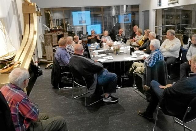 Torsdag den 24. oktober blev ”Bådelauget Ester-Johanne” stiftet ved en generalforsamling i Skibstømrerhuset med 19 deltagere. ?Foto: Privat