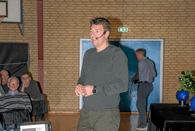 En levende og veloplagt Morten Ankerdal, fortalte om livet som sportsjournalist på TV2 Sporten. Foto: Mogens Lynge