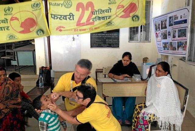 Børnesygdommen polio er slet ikke udryddet endnu, men penge fra Rotary skal være med til at bekæmpe den. PR-foto